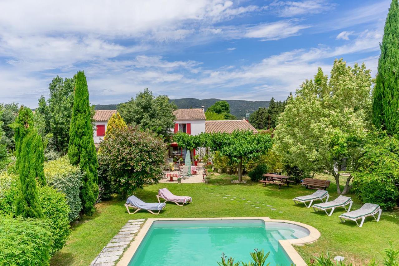Clos Des Herissons - Chambres D'Hote - Piscine & Jardin Lauris 外观 照片
